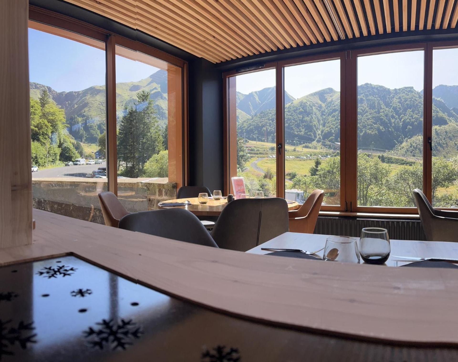Hotel Du Puy Ferrand , Restaurant La Table De L'Ours Le Mont-Dore Luaran gambar