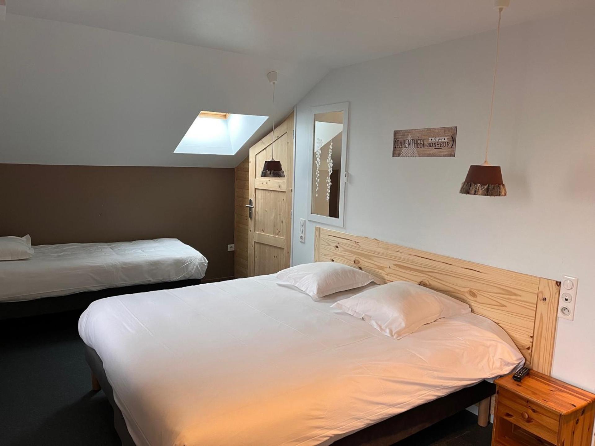 Hotel Du Puy Ferrand , Restaurant La Table De L'Ours Le Mont-Dore Luaran gambar