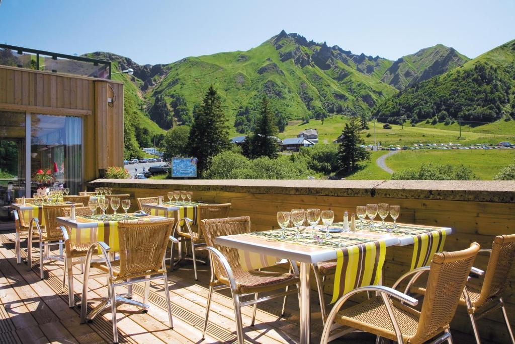 Hotel Du Puy Ferrand , Restaurant La Table De L'Ours Le Mont-Dore Luaran gambar